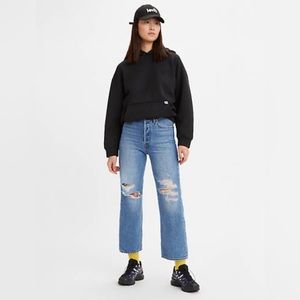 Levi’s rib cage ankle Noe mineral wash distressed jeans size 28.